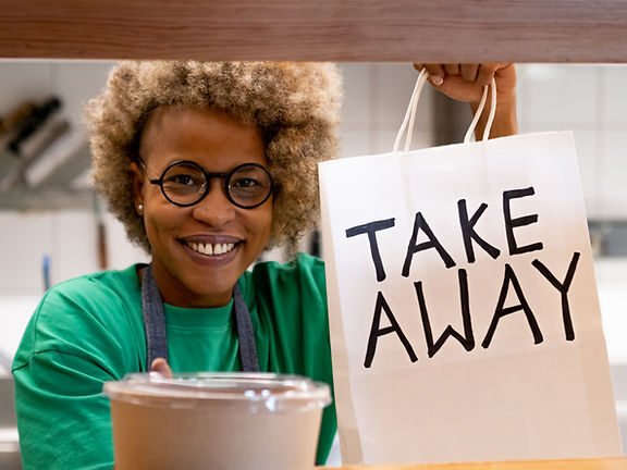 La crisis de los vasos desechables: ¿cuál es el impacto medioambiental de un café para llevar?